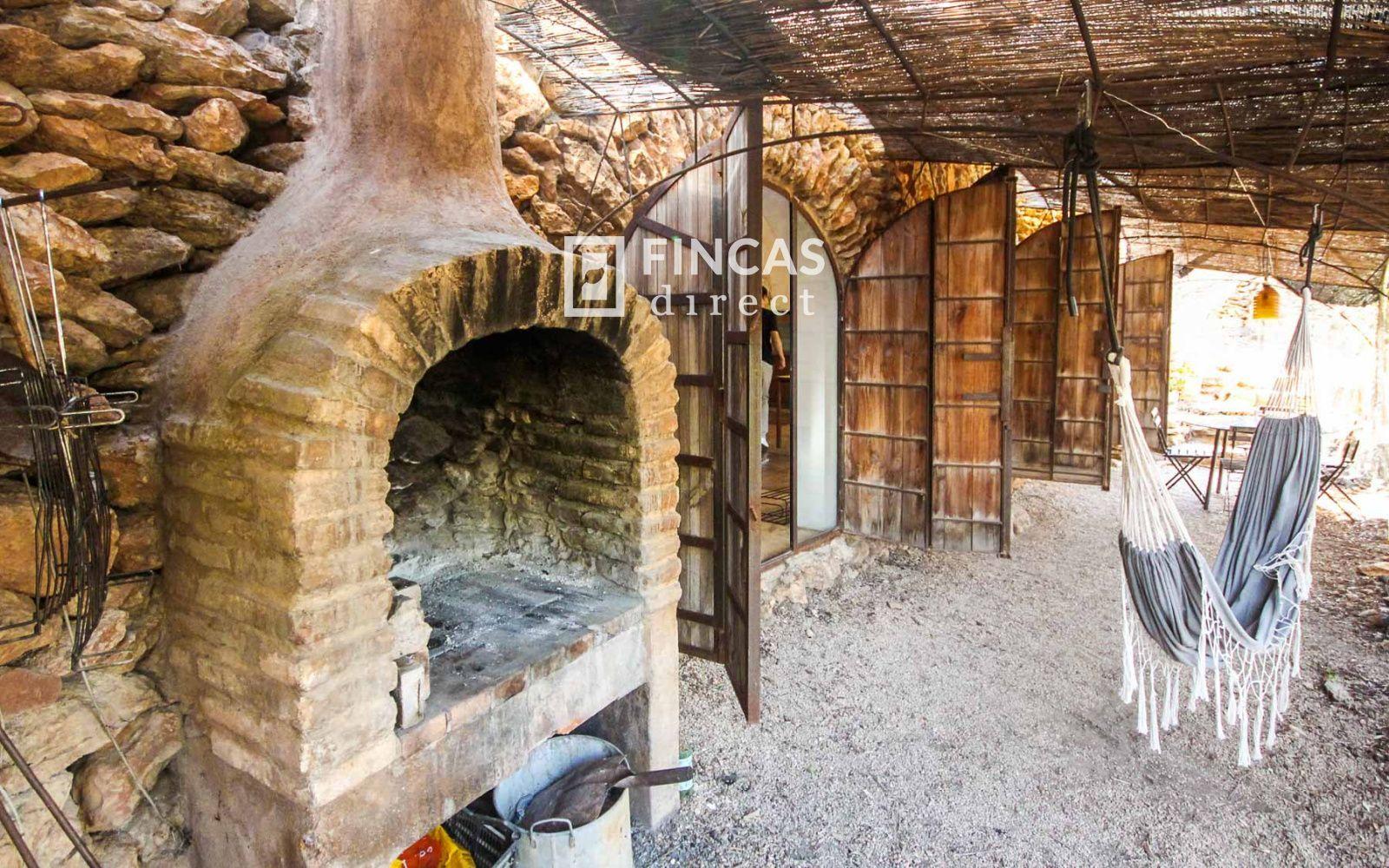 Finca en Venta en Tivenys