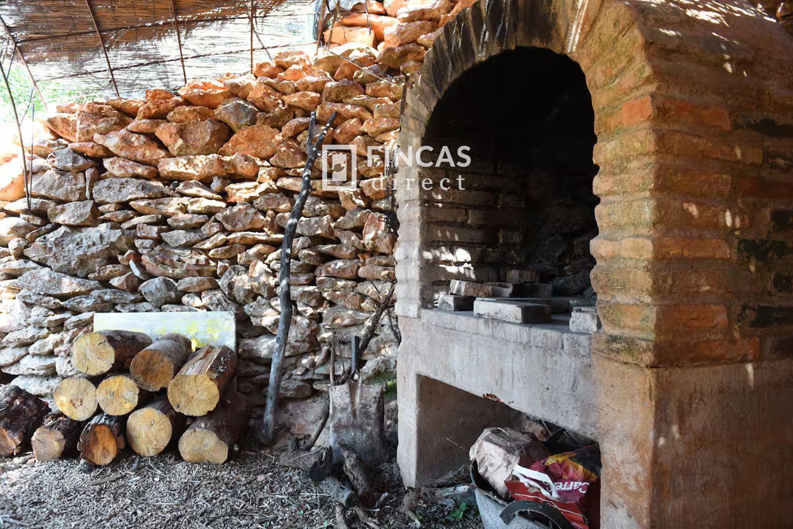 Finca en Venta en Tivenys