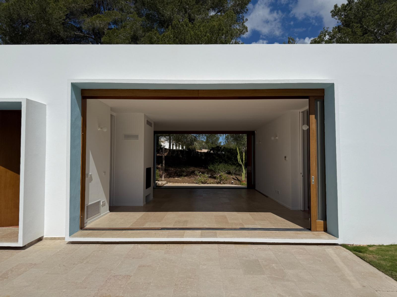 Villa for Sale in Santa Eulalia del Río