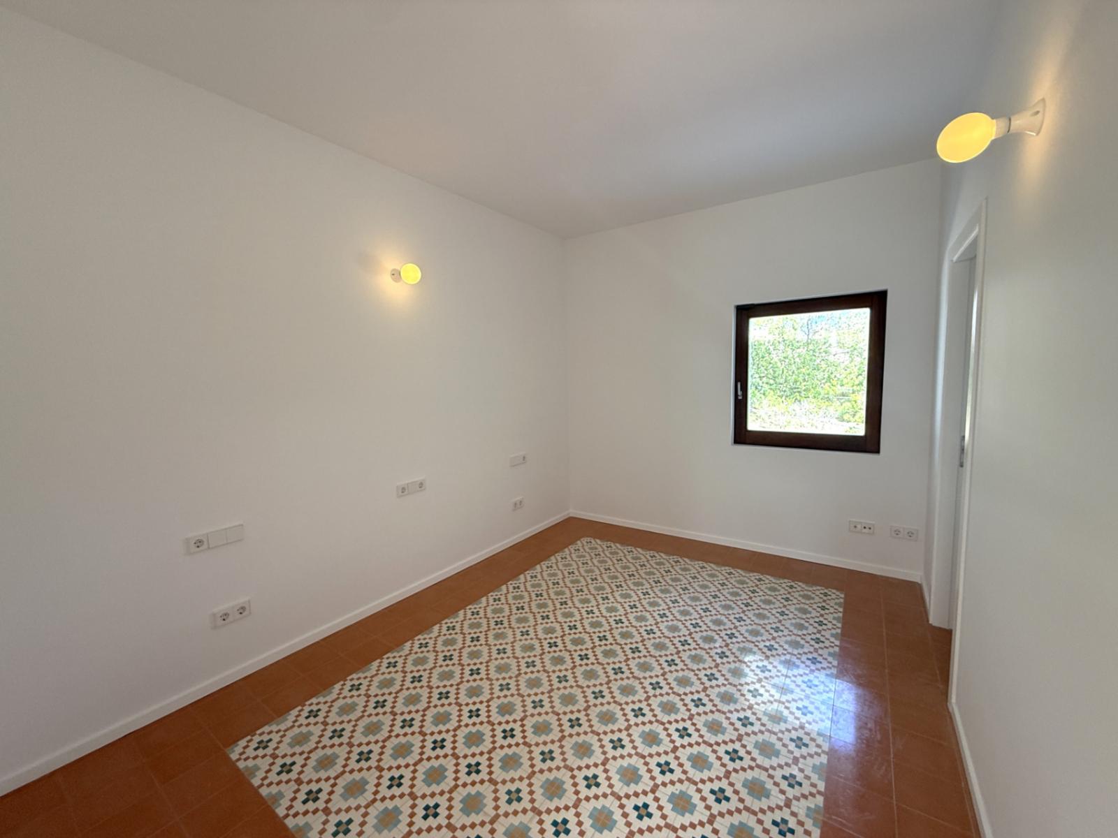 Villa for Sale in Santa Eulalia del Río