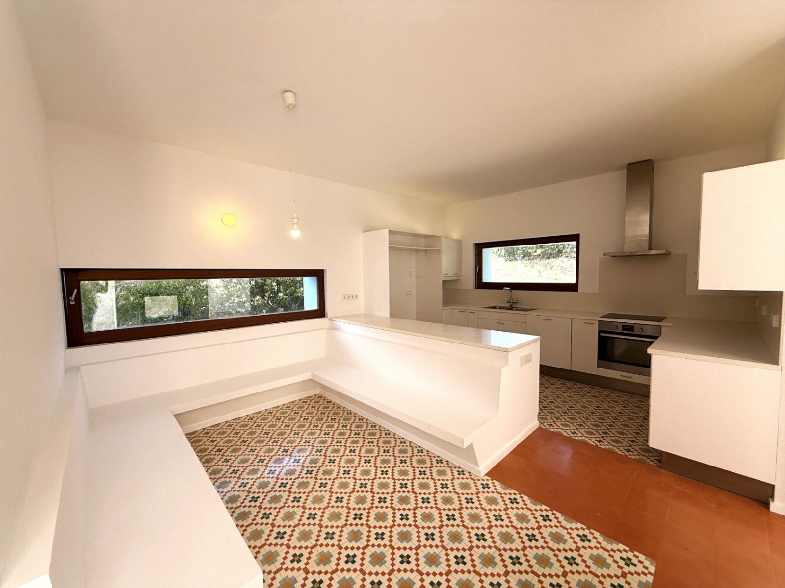 Villa for Sale in Santa Eulalia del Río