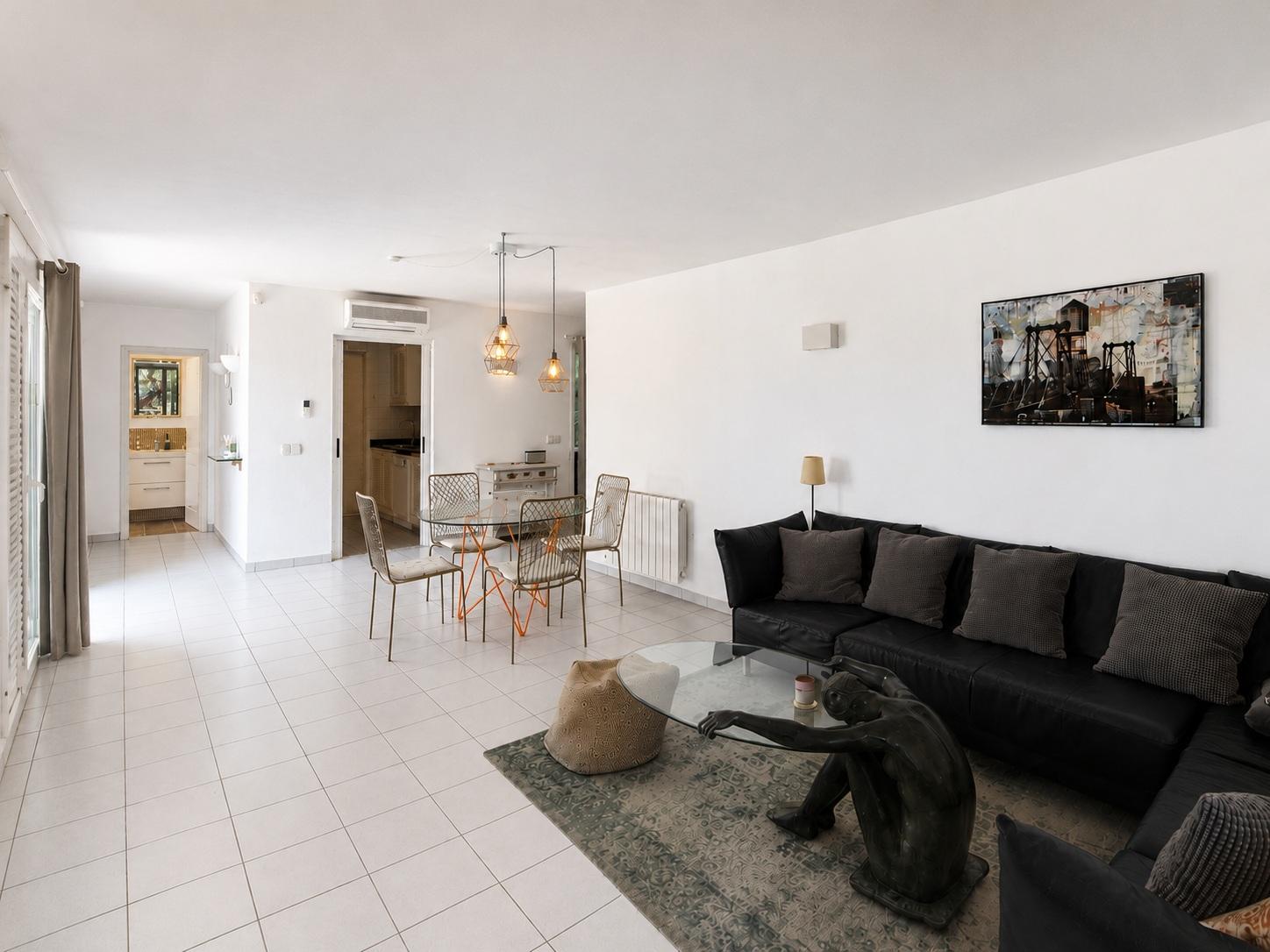 House for Sale in Santa Eulalia del Río