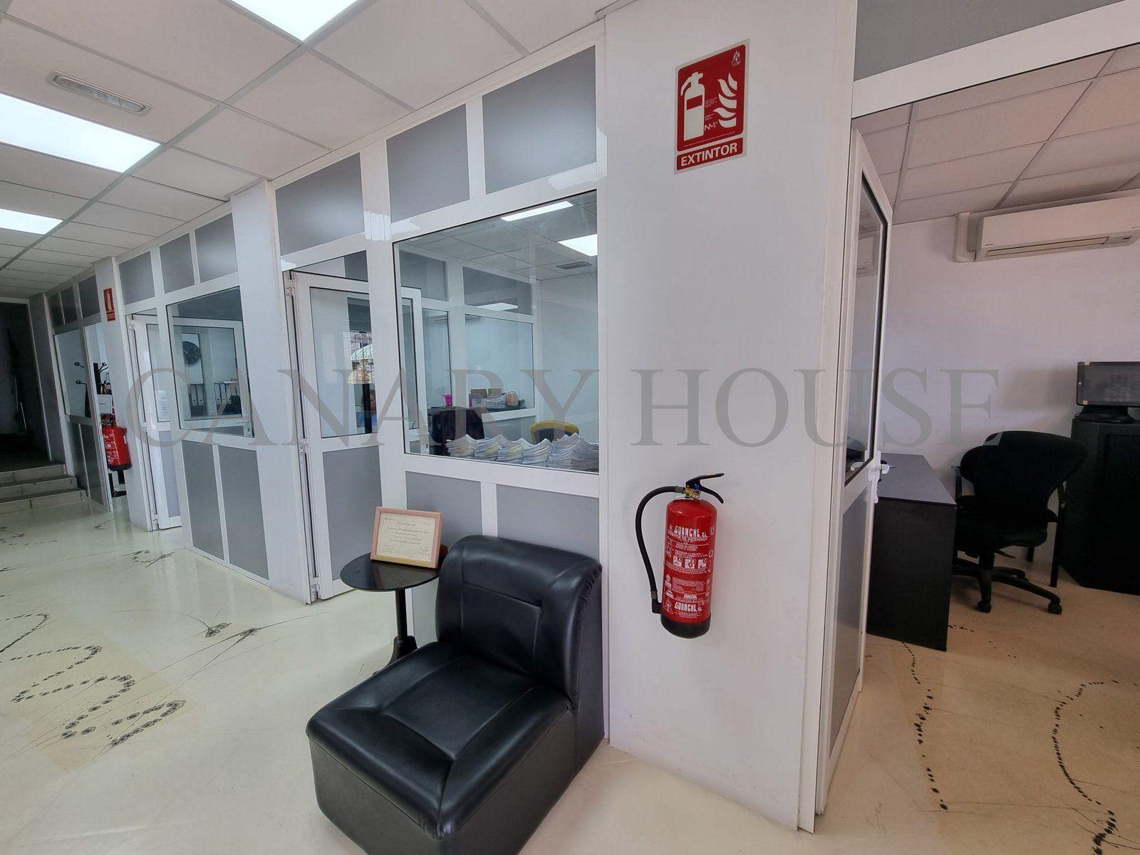 Office for Sale in Mogán