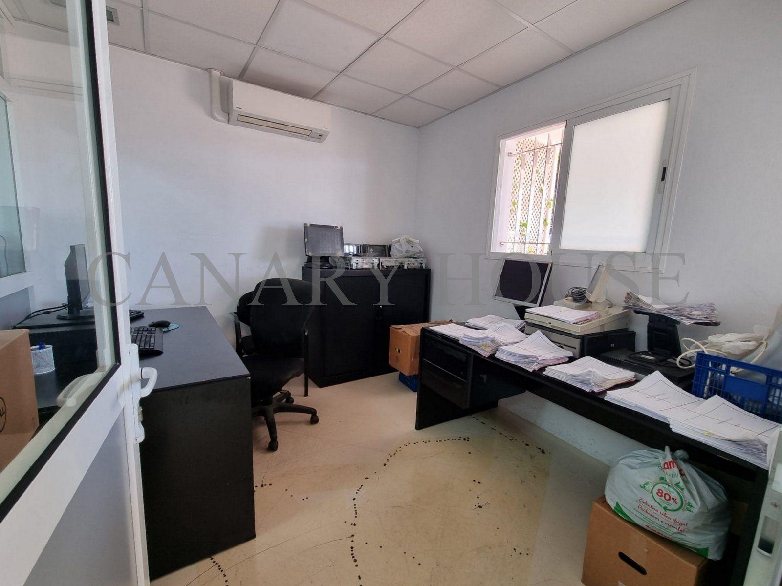 Office for Sale in Mogán