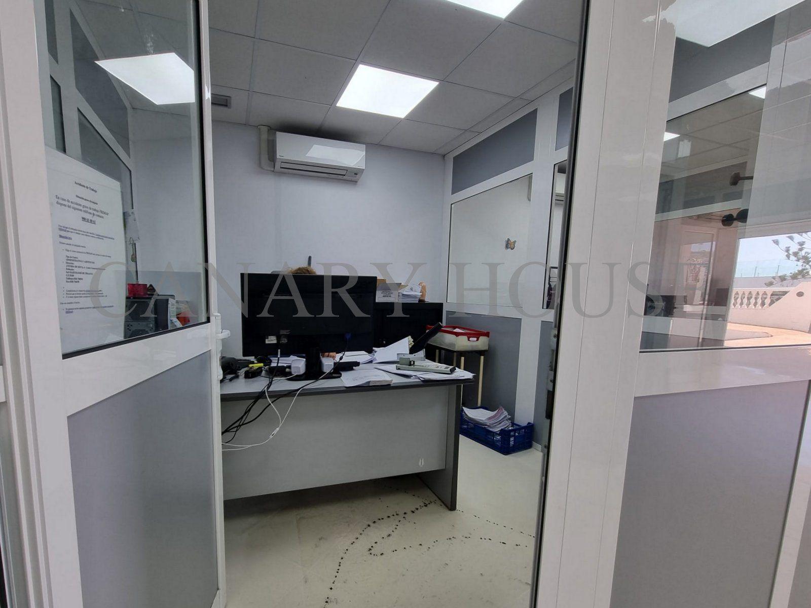 Office for Sale in Mogán