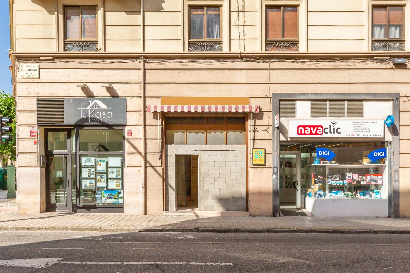 Premise for Sale in Pamplona