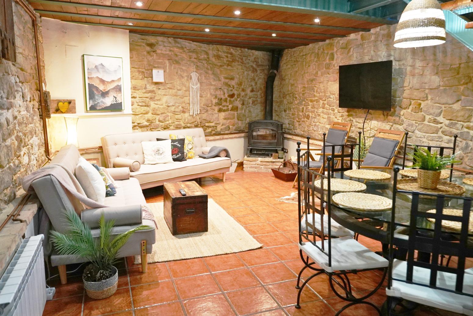 House for Sale in Leoz