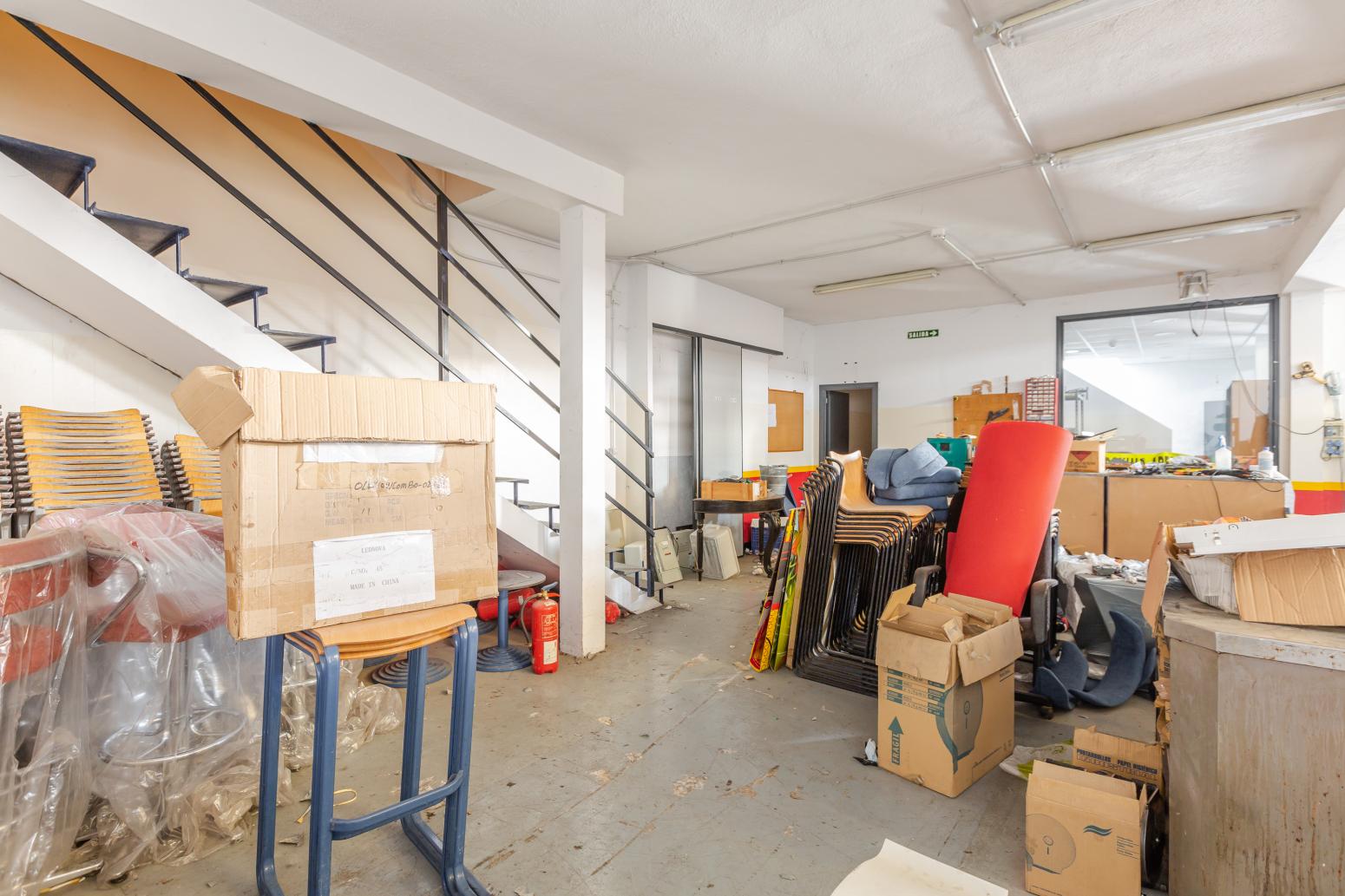 Industrial Unit for Rent in Pamplona