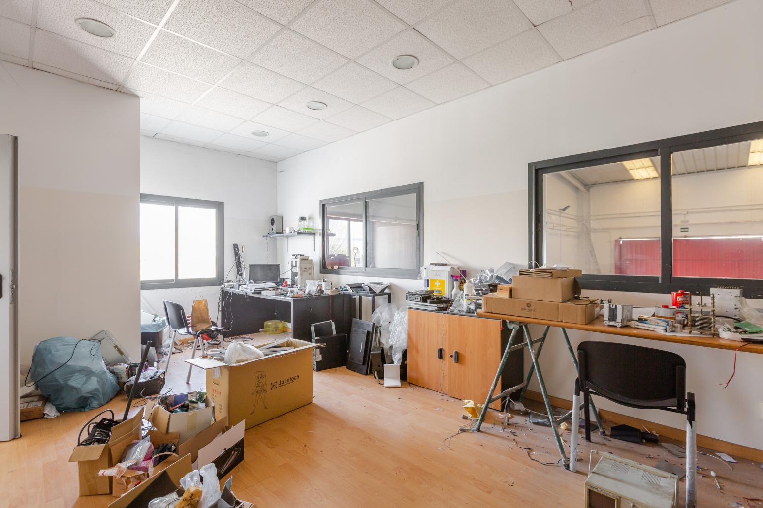 Industrial Unit for Rent in Pamplona