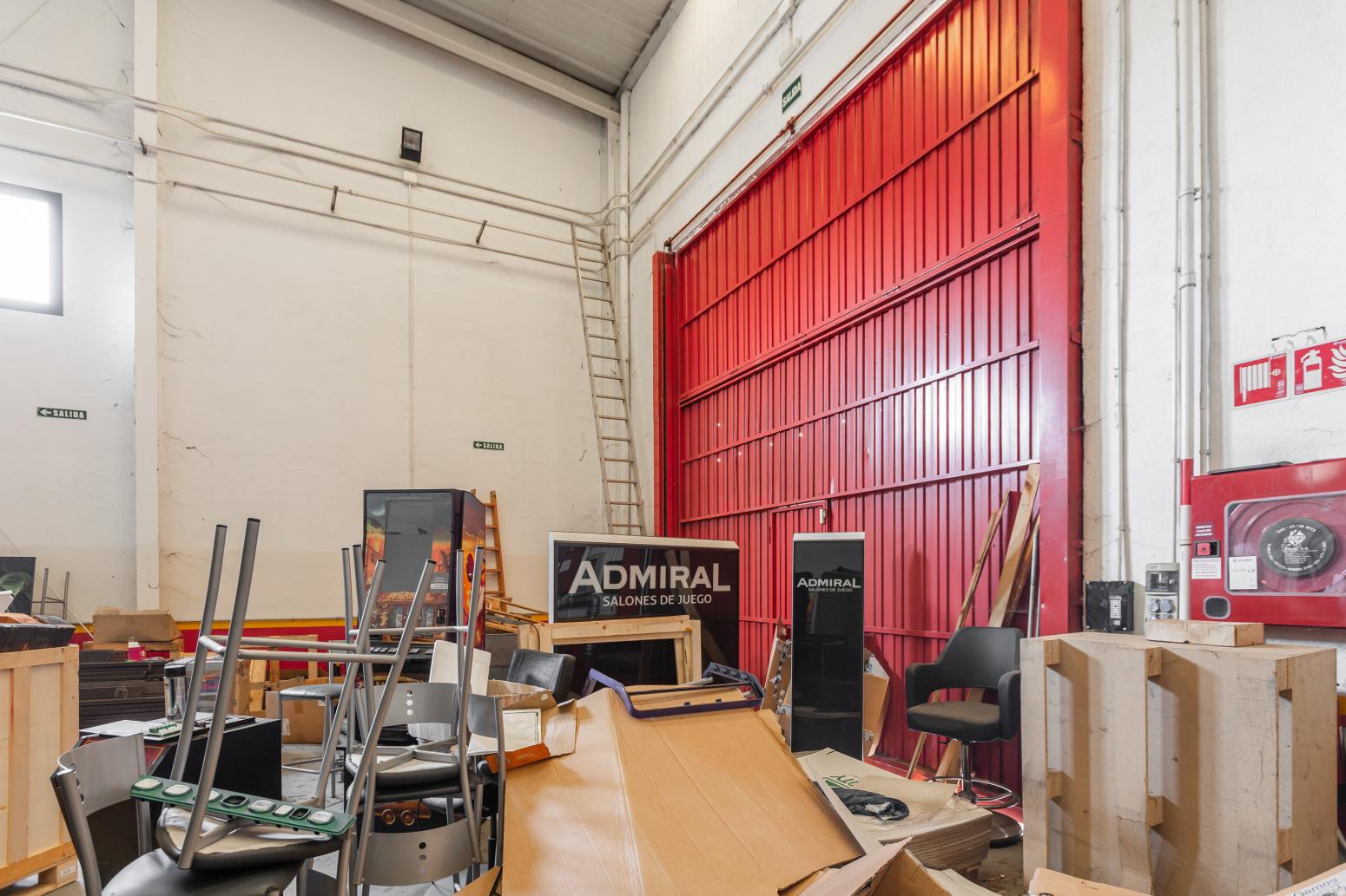 Industrial Unit for Rent in Pamplona
