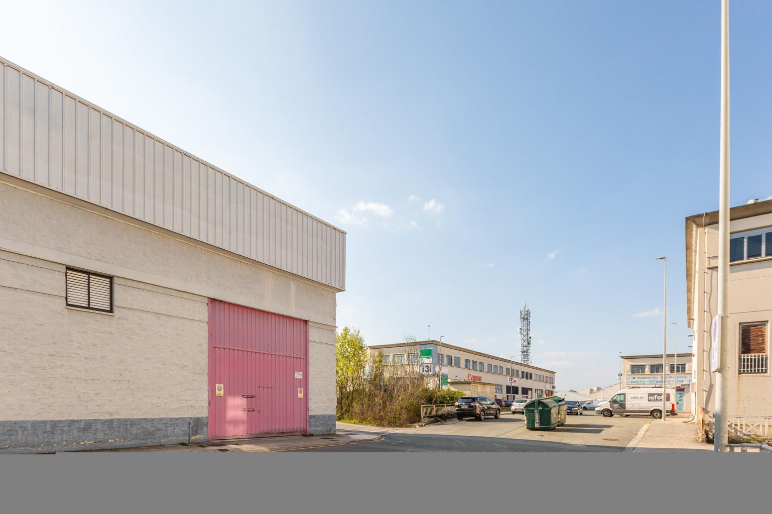 Industrial Unit for Rent in Pamplona