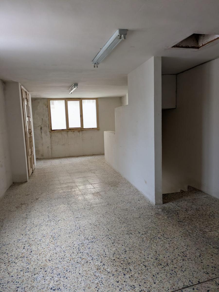 Premise for Sale in Corella