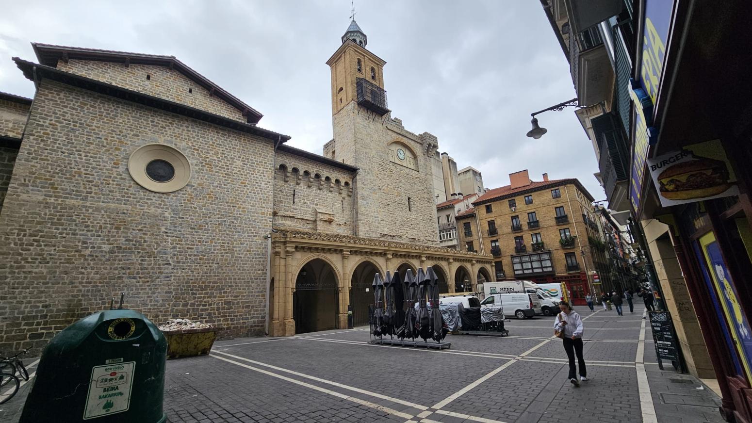 Flat for Sale in Pamplona