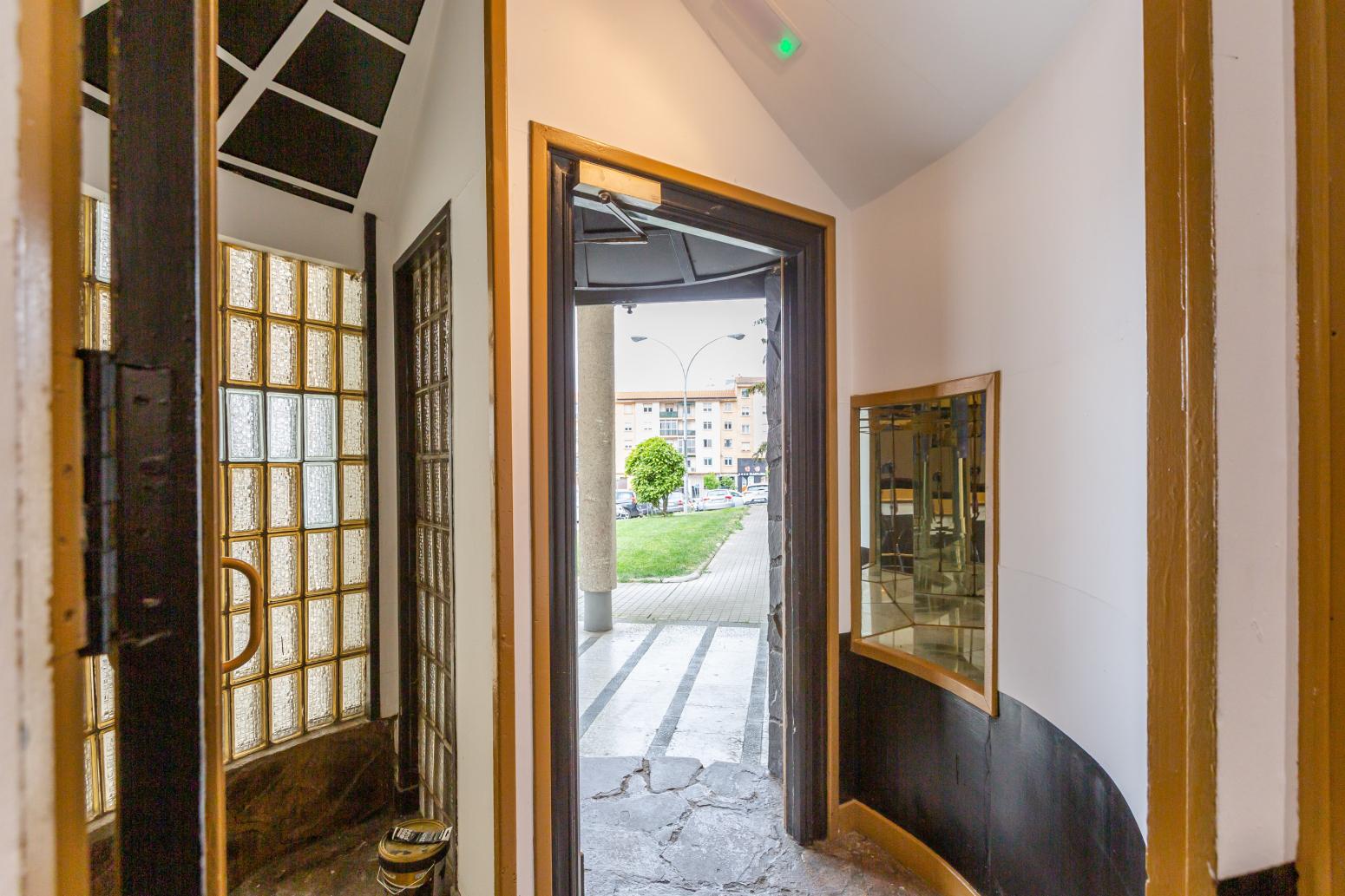 Premise for Rent in Barañain