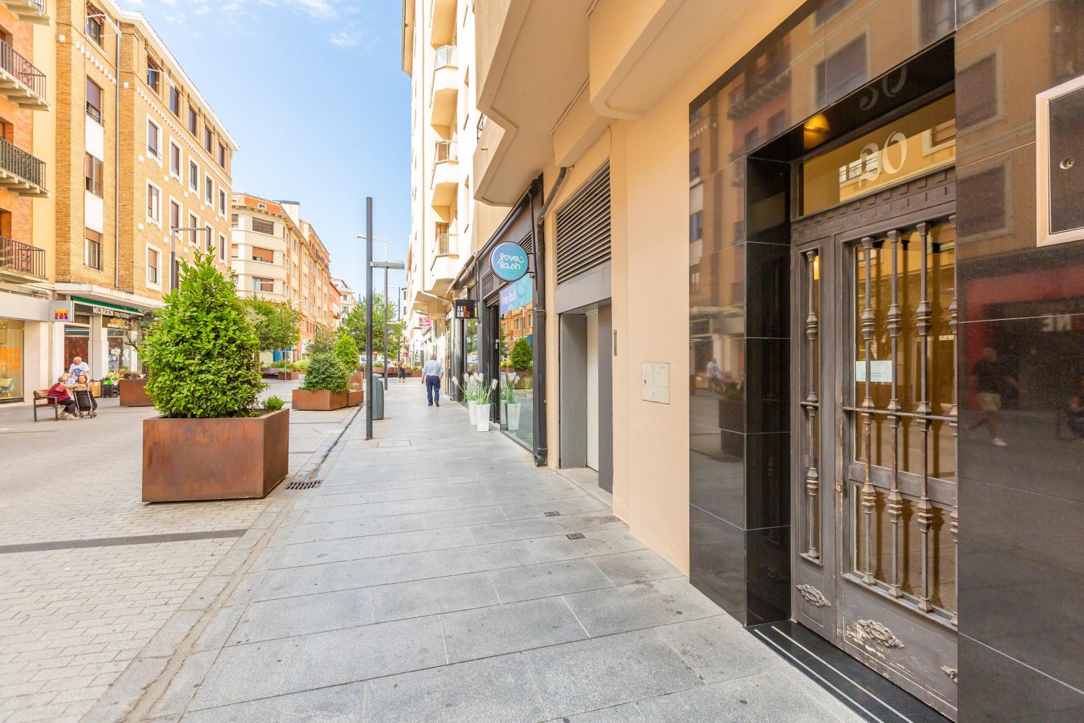 Flat for Sale in Pamplona