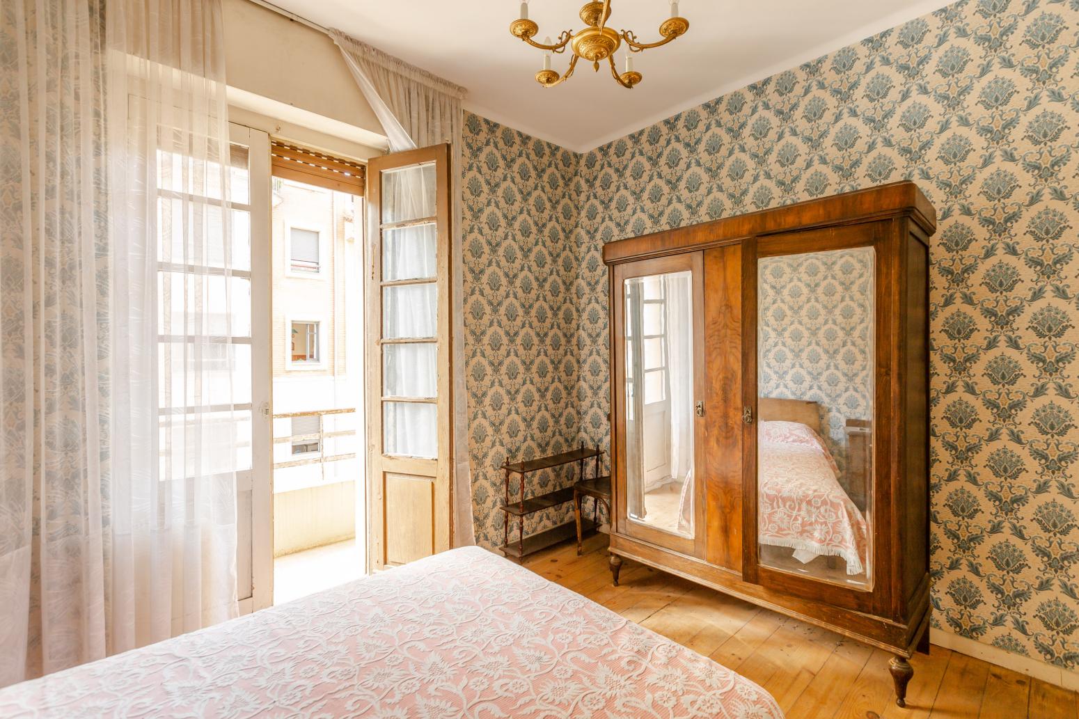 Flat for Sale in Pamplona