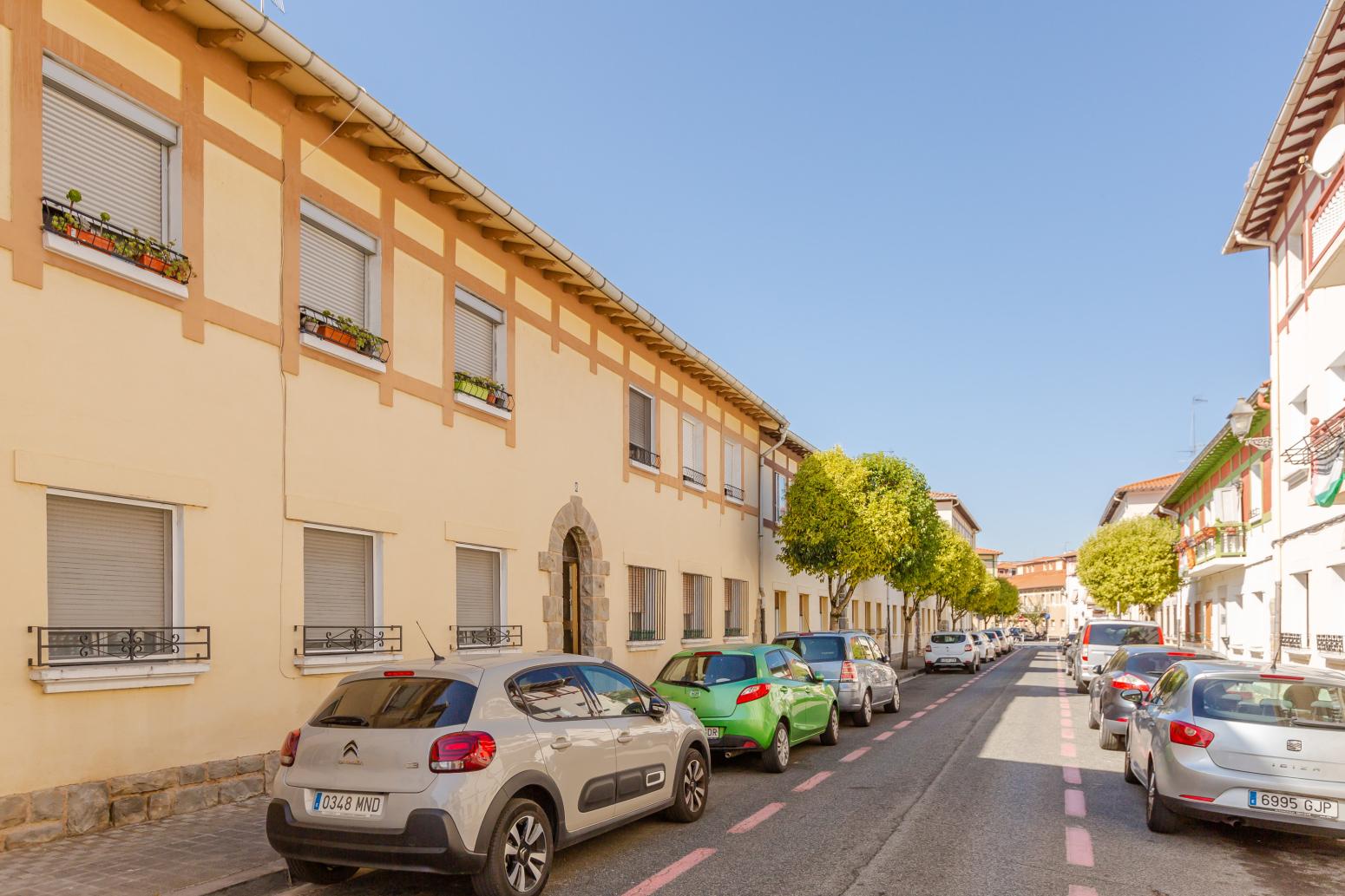 Flat for Sale in Pamplona