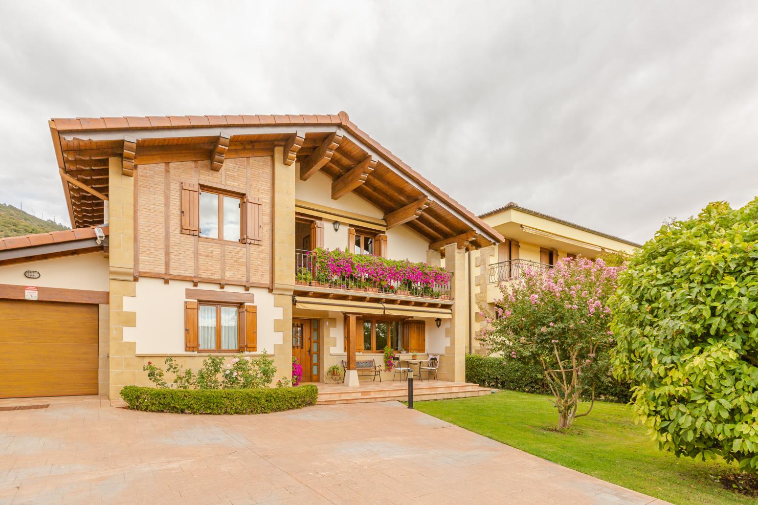 House for Sale in Aizoain