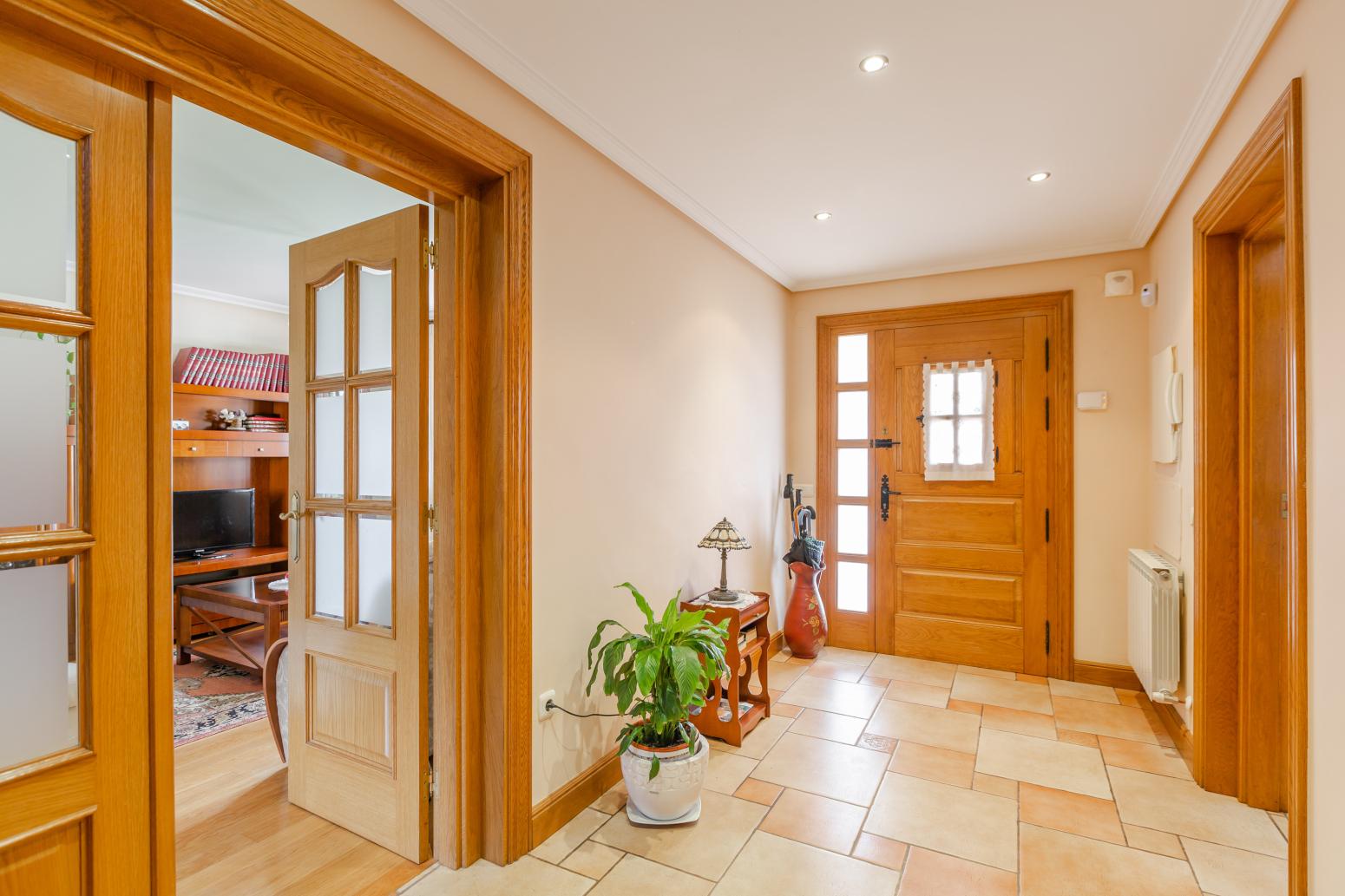 House for Sale in Aizoain