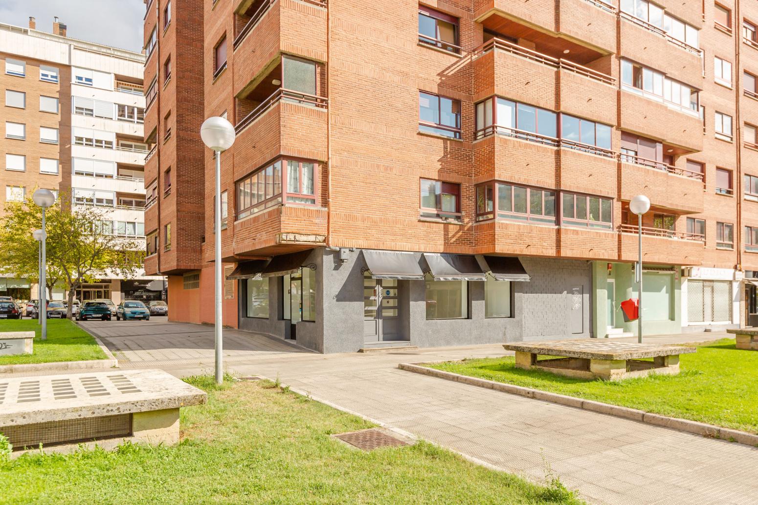 Premise for Rent in Pamplona
