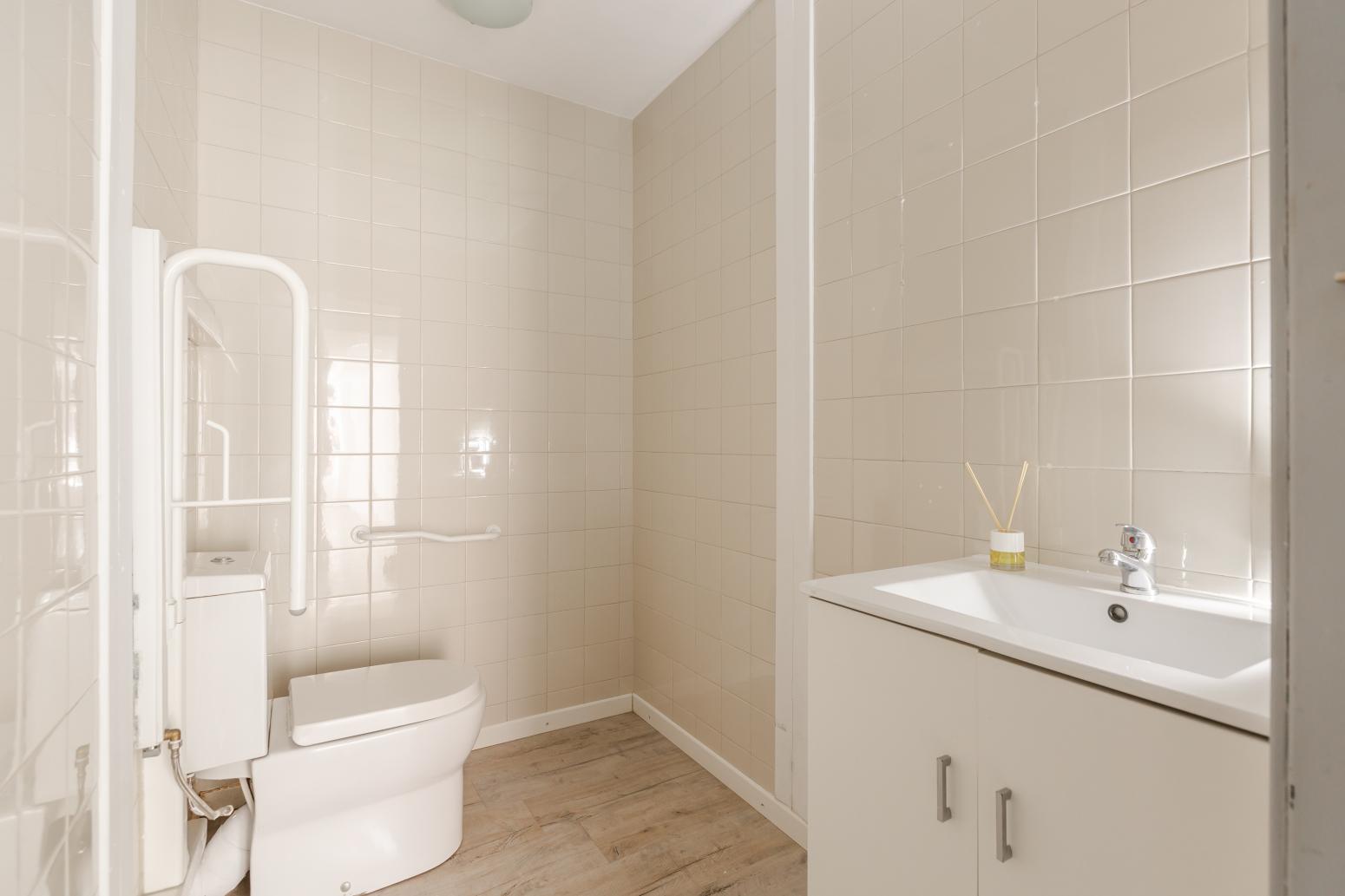 Premise for Rent in Pamplona