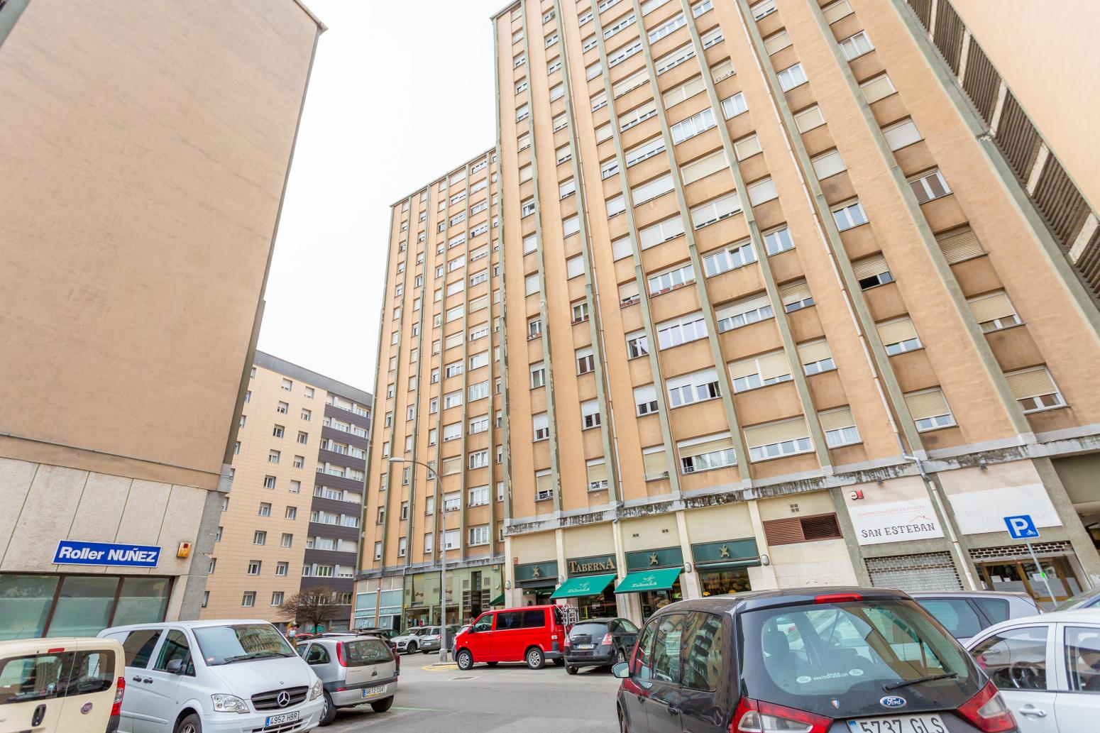 Flat for Sale in Barañain