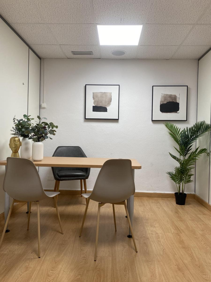 Office for Rent in Estella