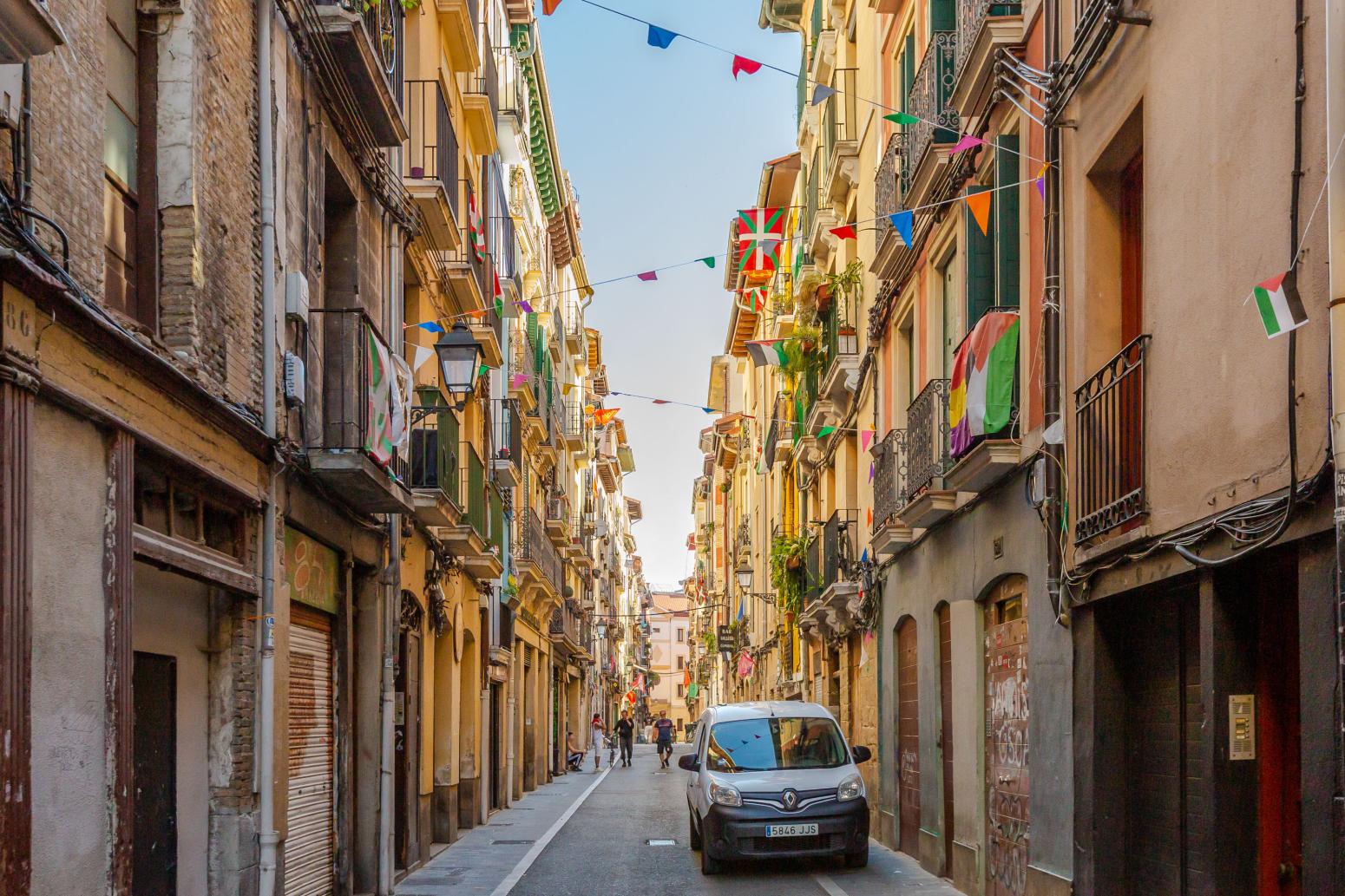 Flat for Sale in Pamplona