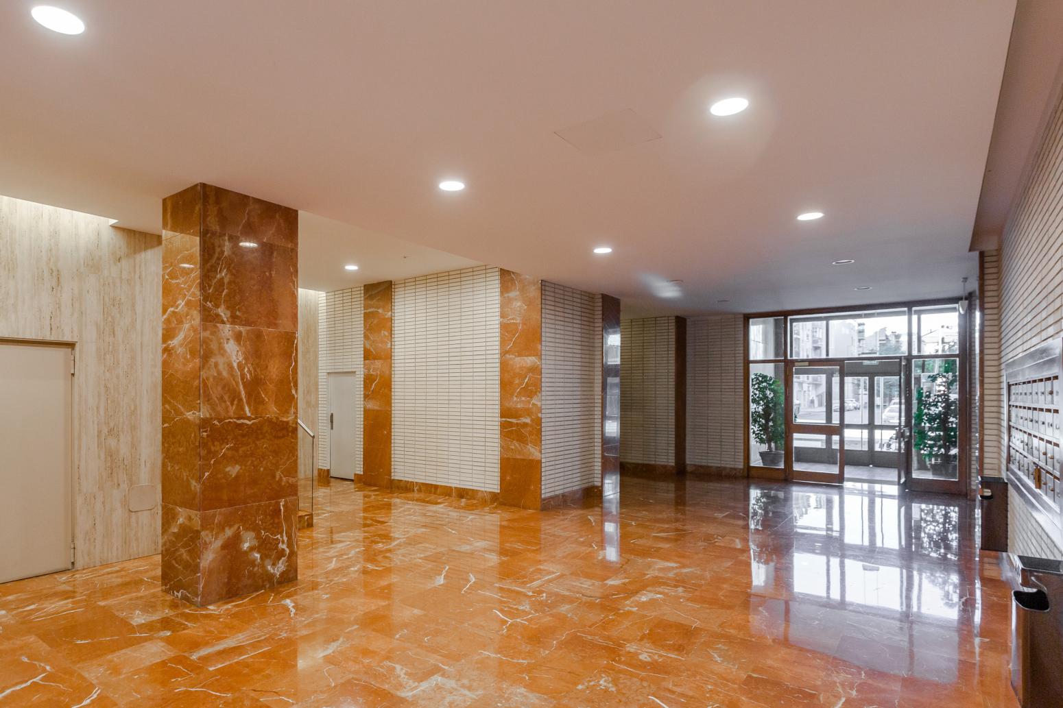 Flat for Sale in Pamplona