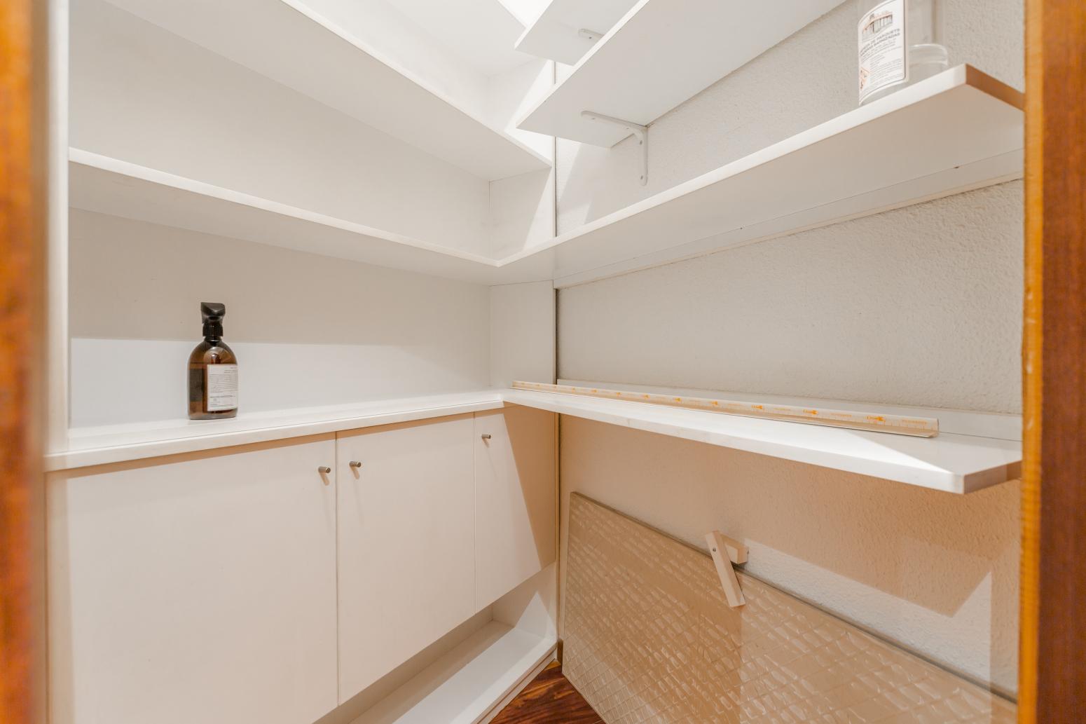 Flat for Sale in Pamplona