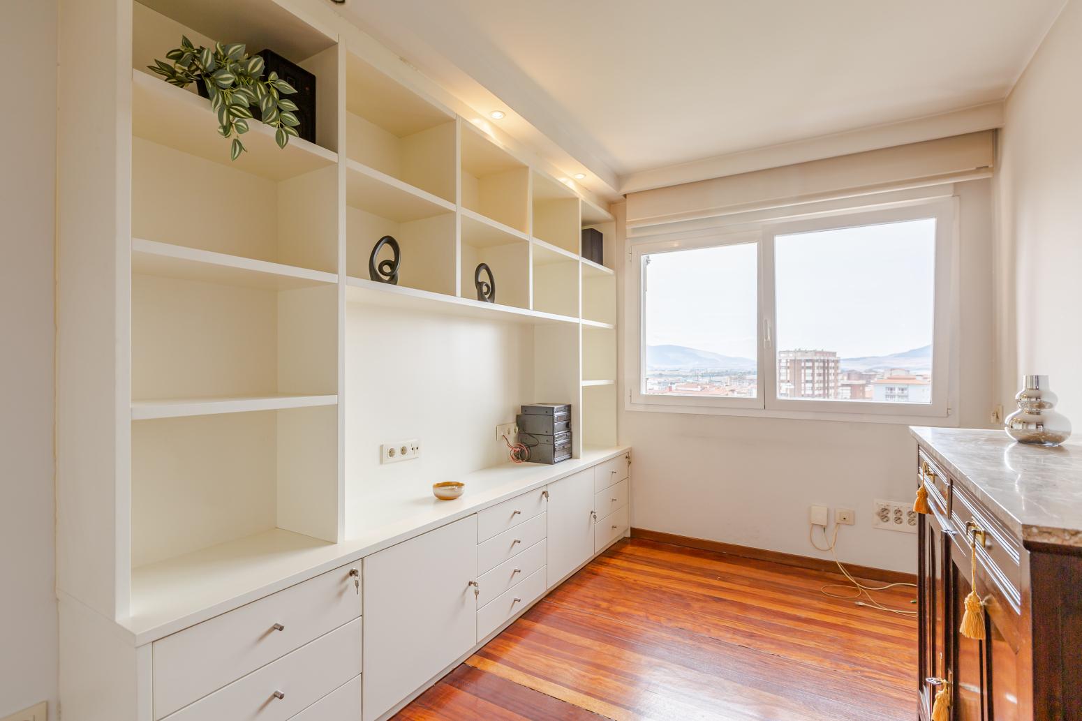 Flat for Sale in Pamplona
