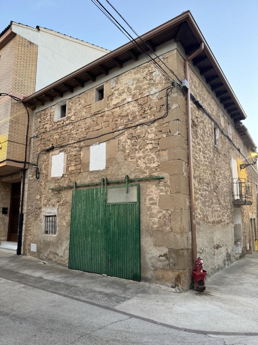 House for Sale in Allo