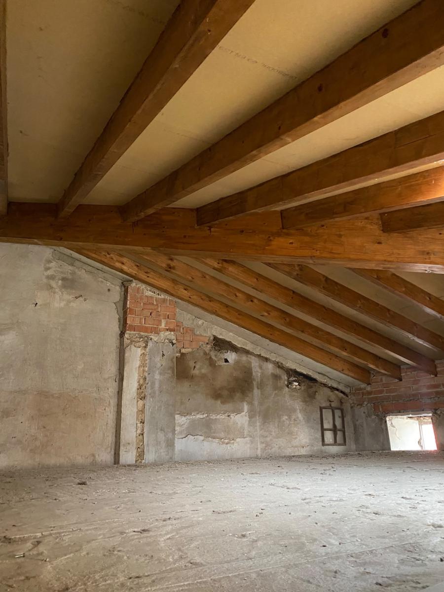 House for Sale in Allo