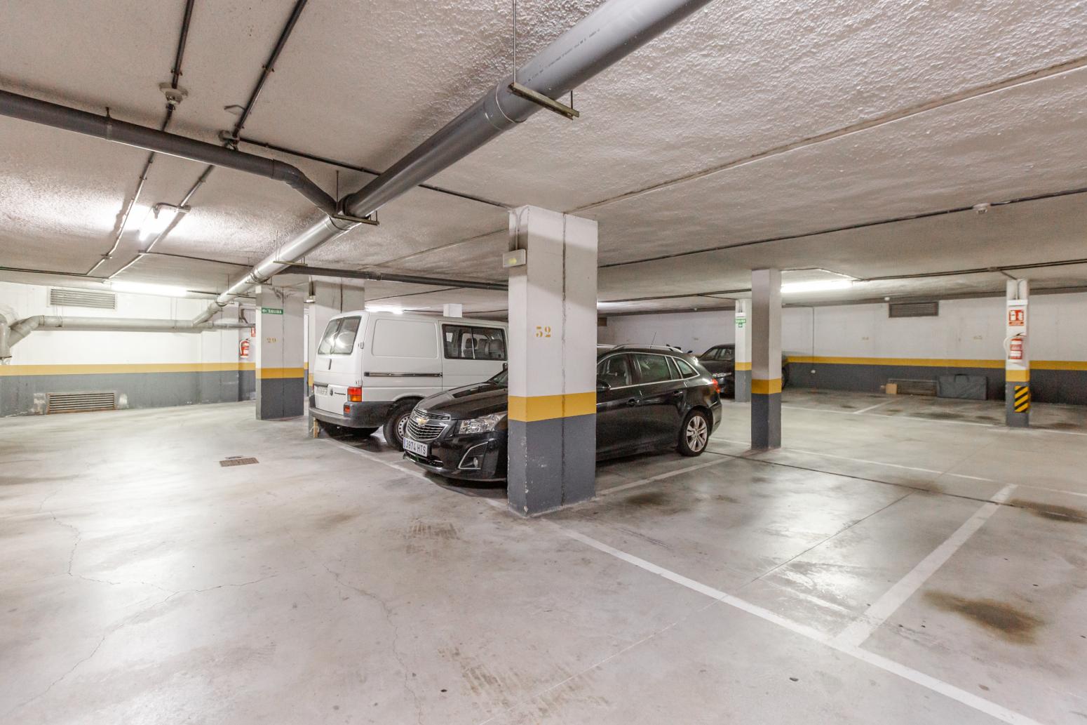 Flat for Sale in Pamplona