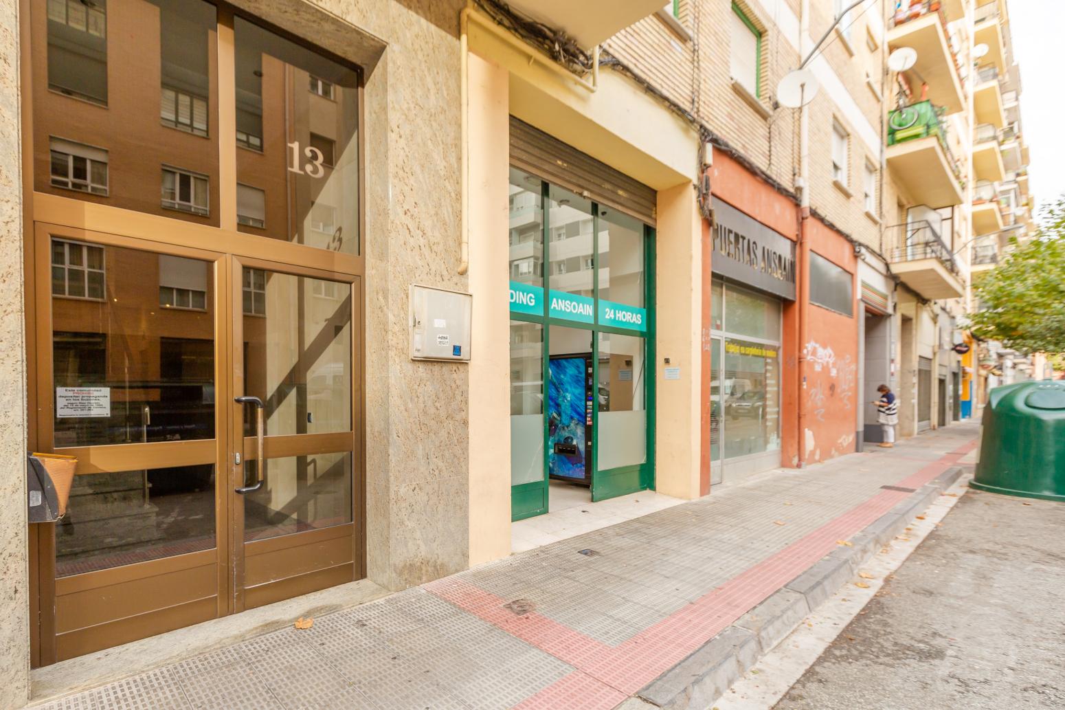 Piso en Venta en Ansoáin