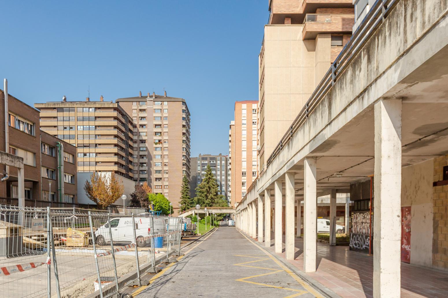 Garaje en Venta en Pamplona
