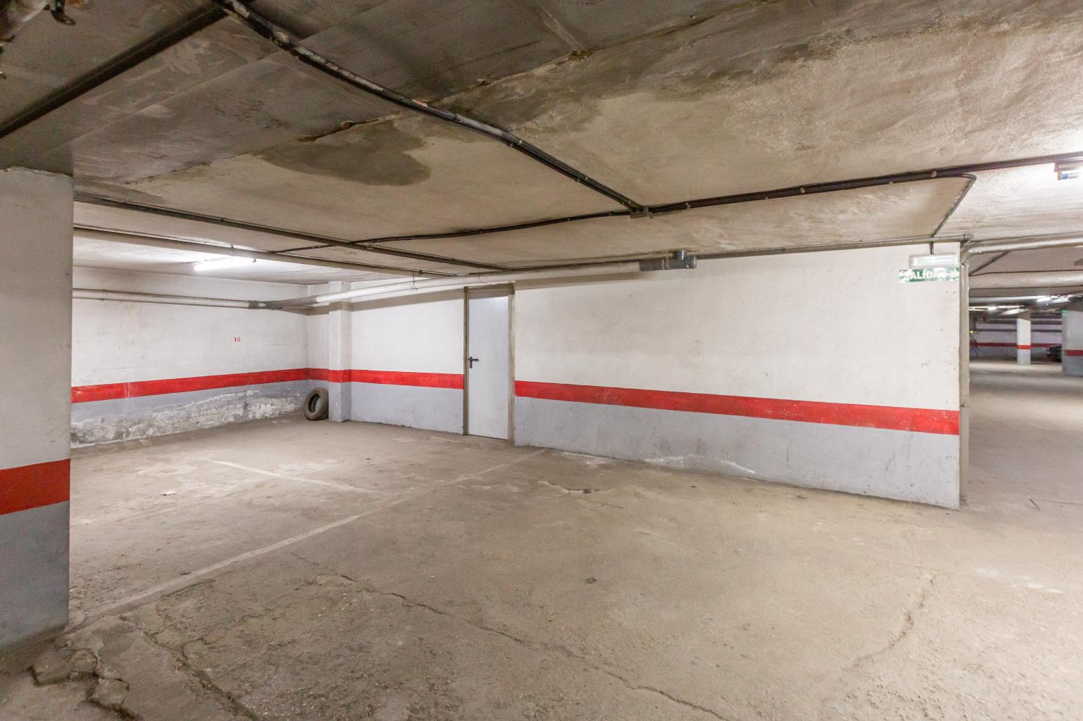 Garaje en Venta en Pamplona
