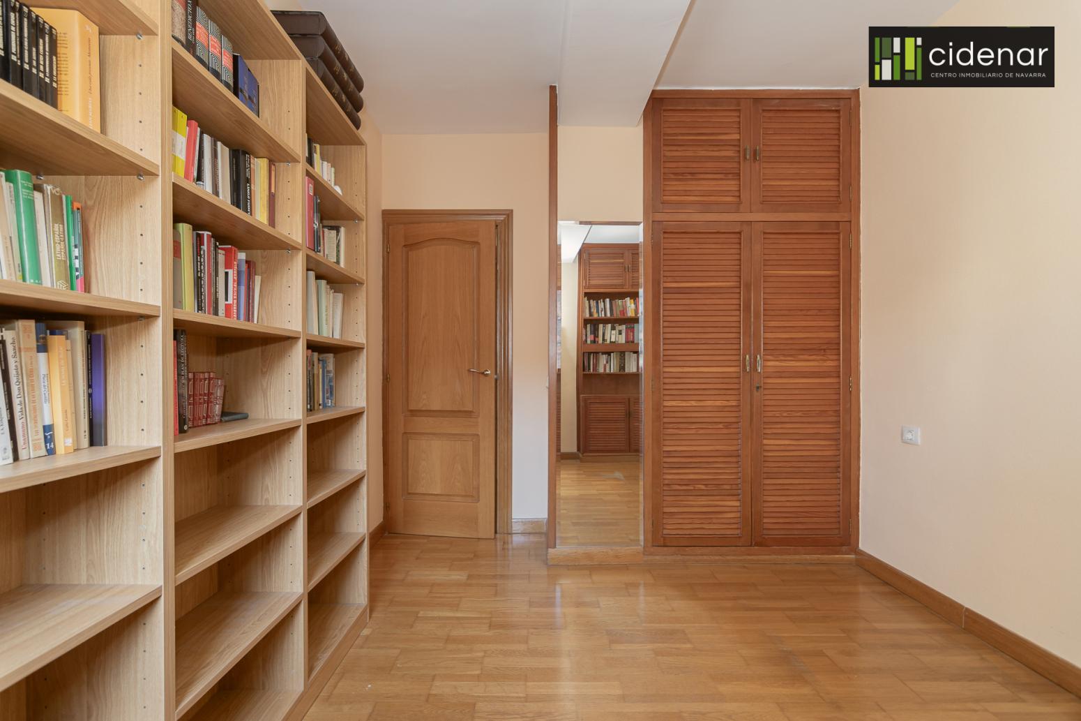 Piso en Venta en Pamplona