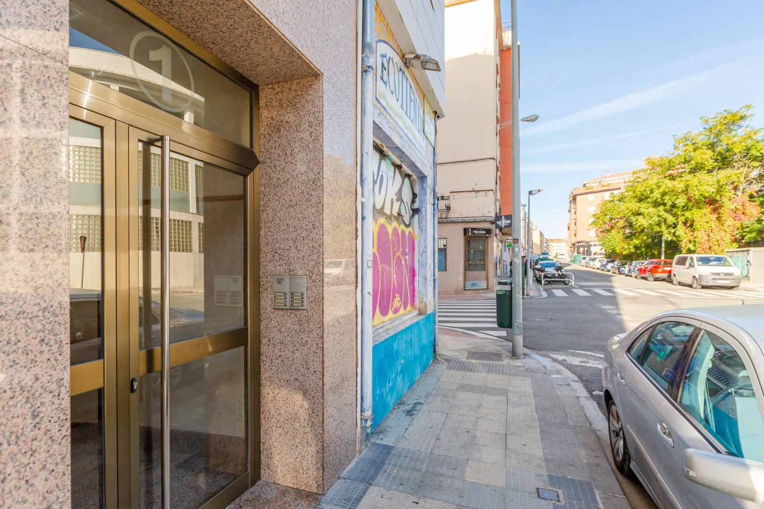 Flat for Sale in Pamplona