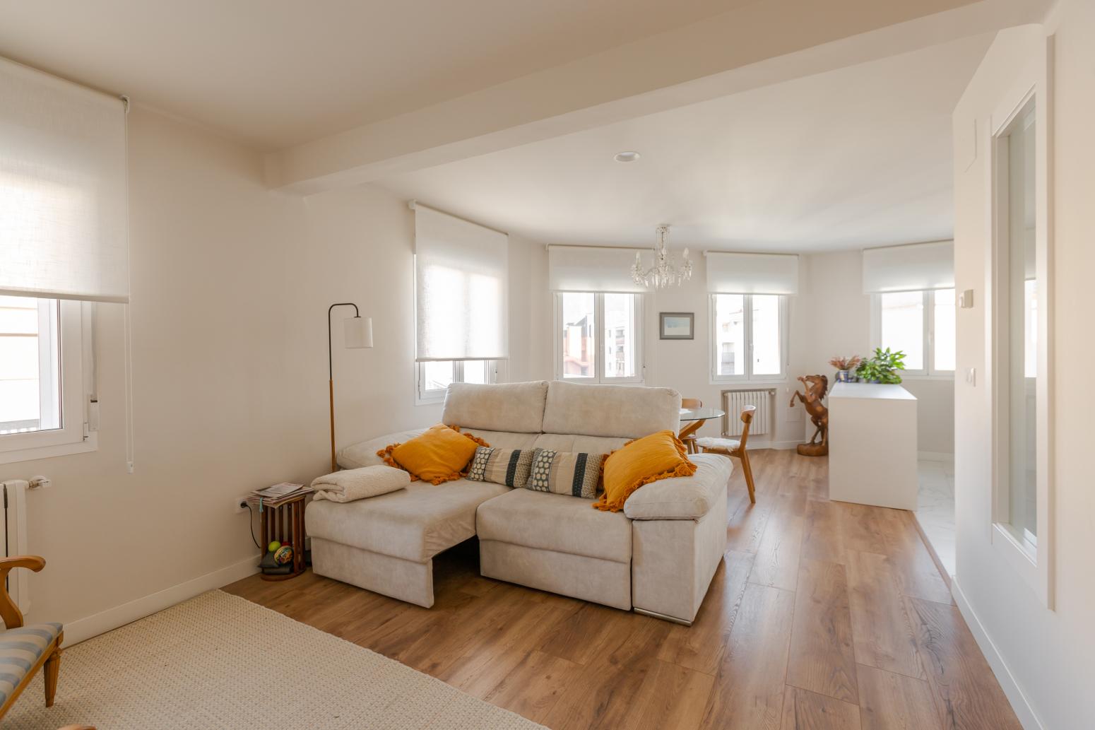Flat for Sale in Pamplona