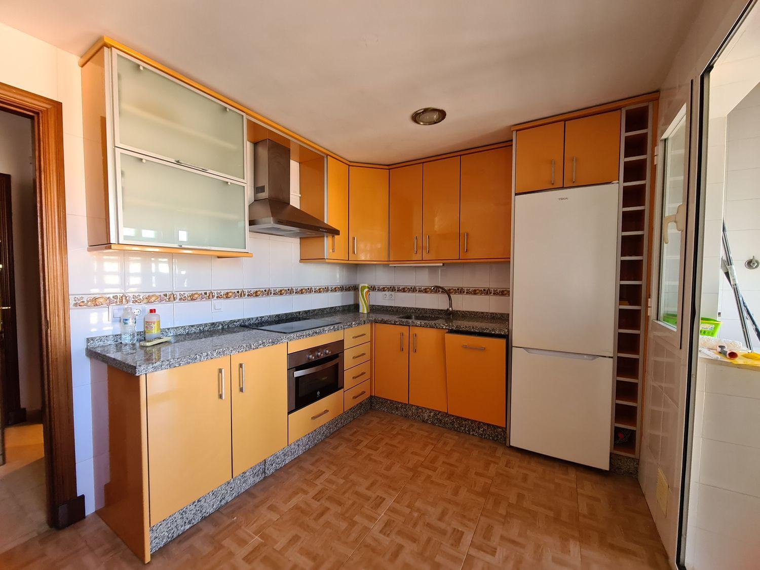 Flat for Sale in Manilva