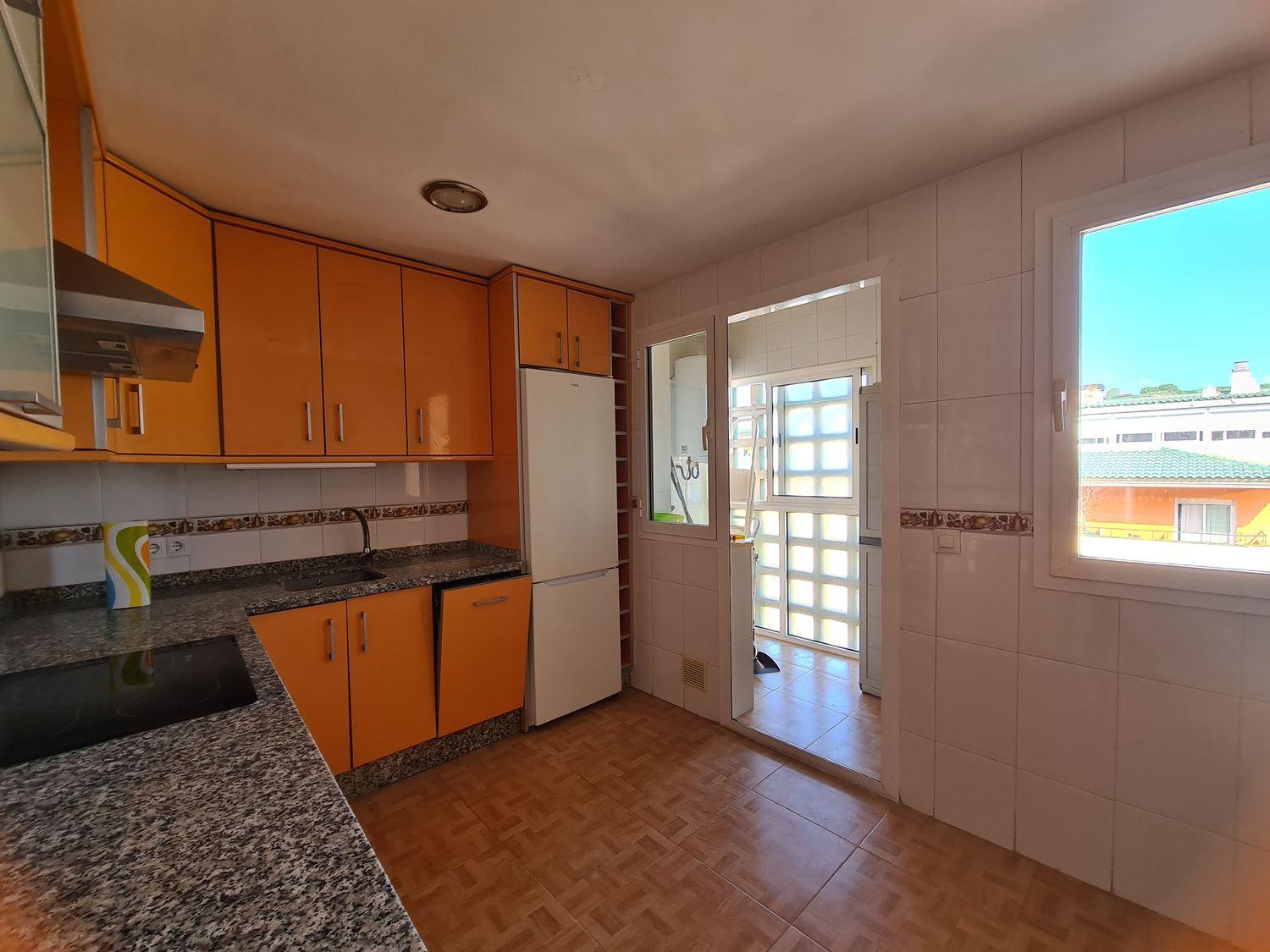 Flat for Sale in Manilva