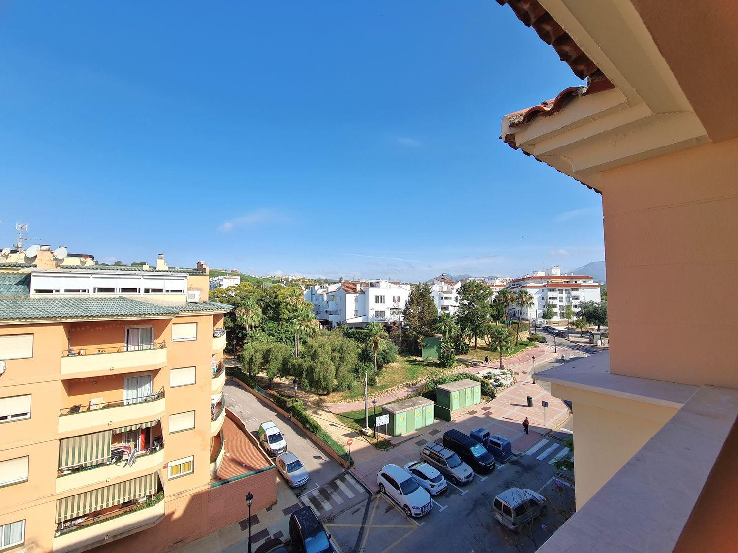Flat for Sale in Manilva