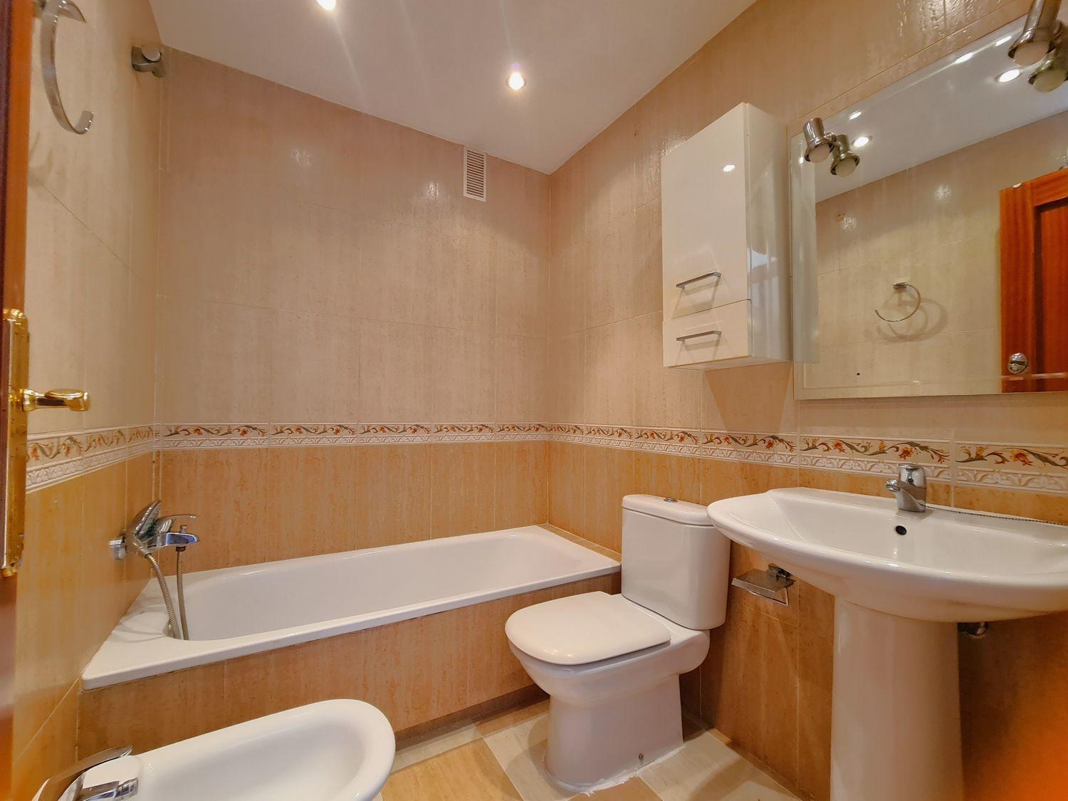 Flat for Sale in Manilva