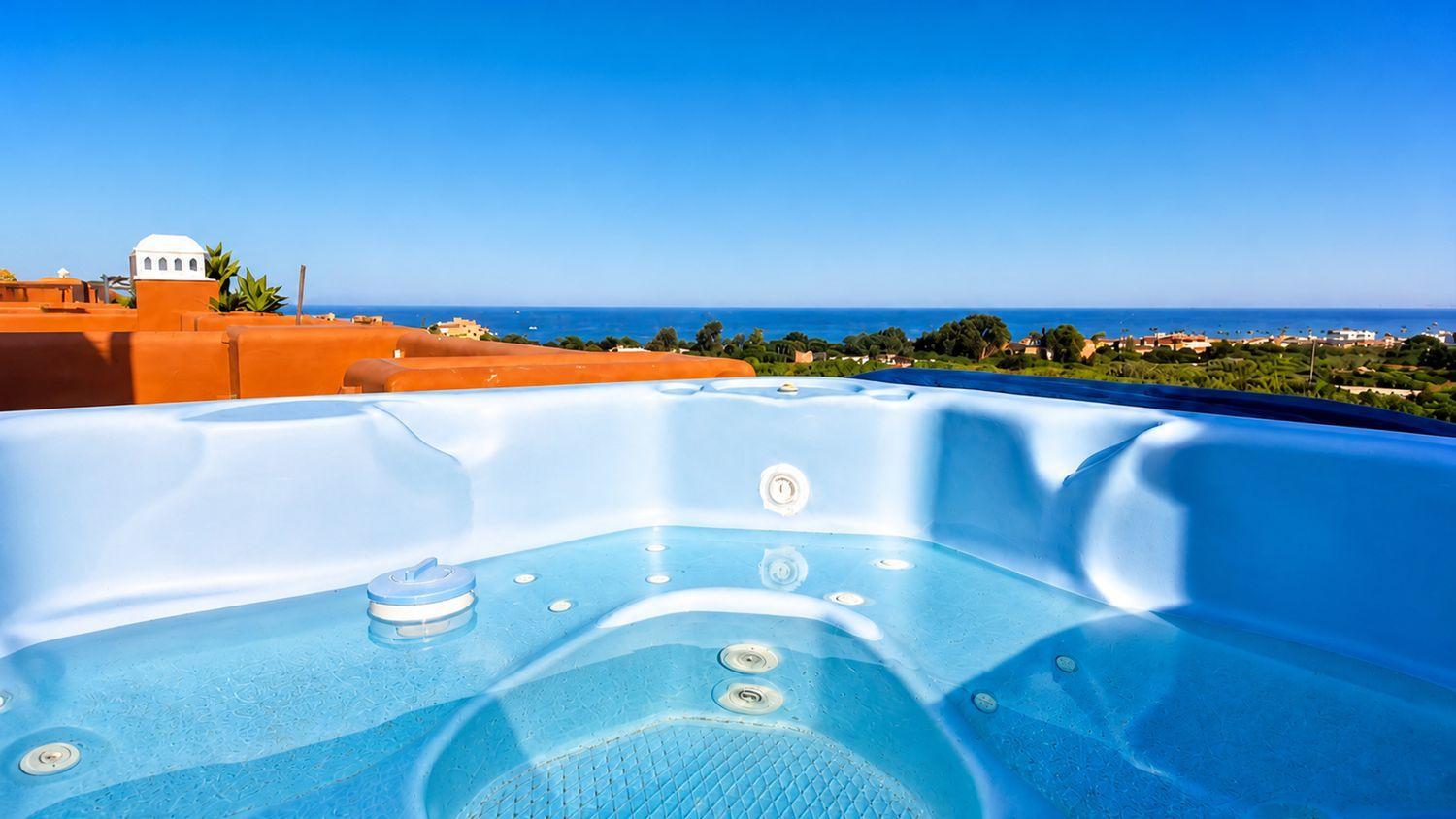 Flat for Sale in Manilva