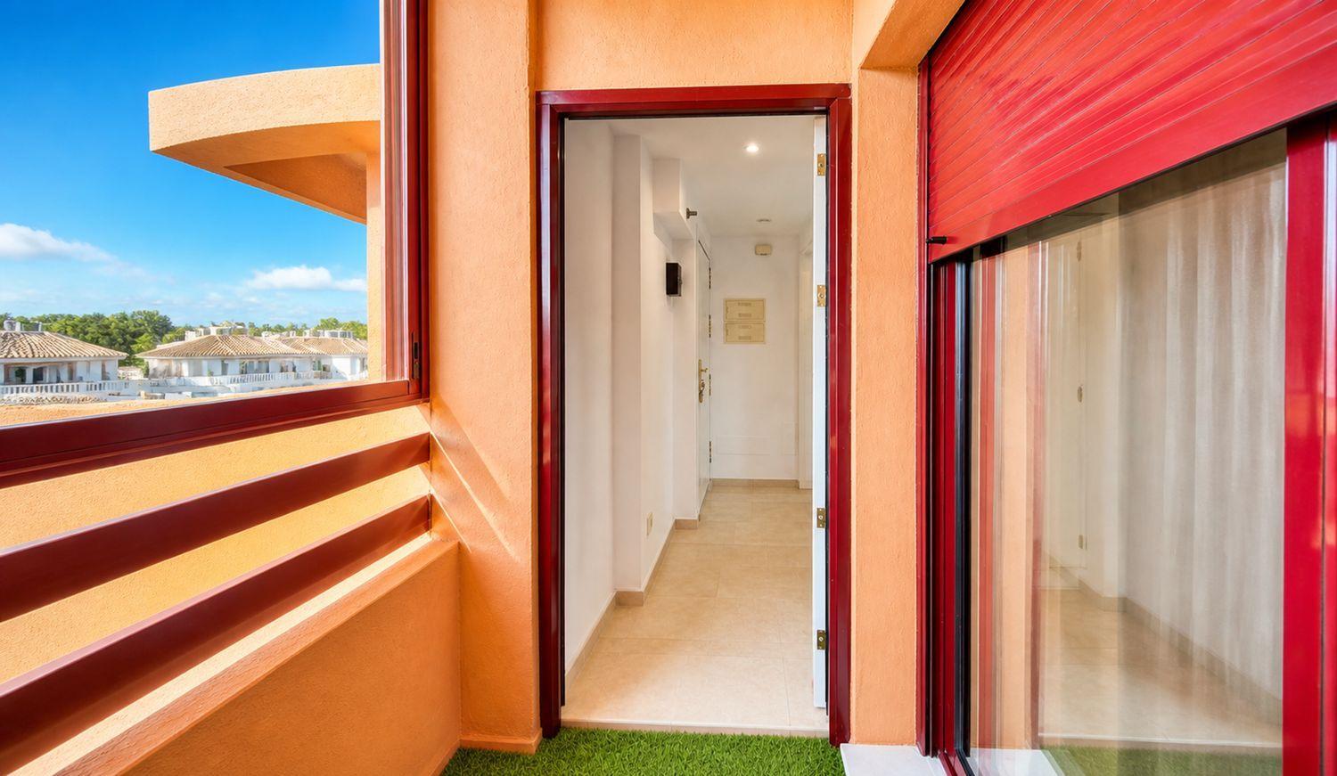 Flat for Sale in Manilva