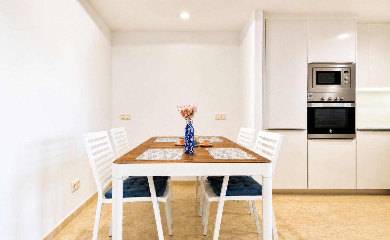 Flat for Sale in Manilva
