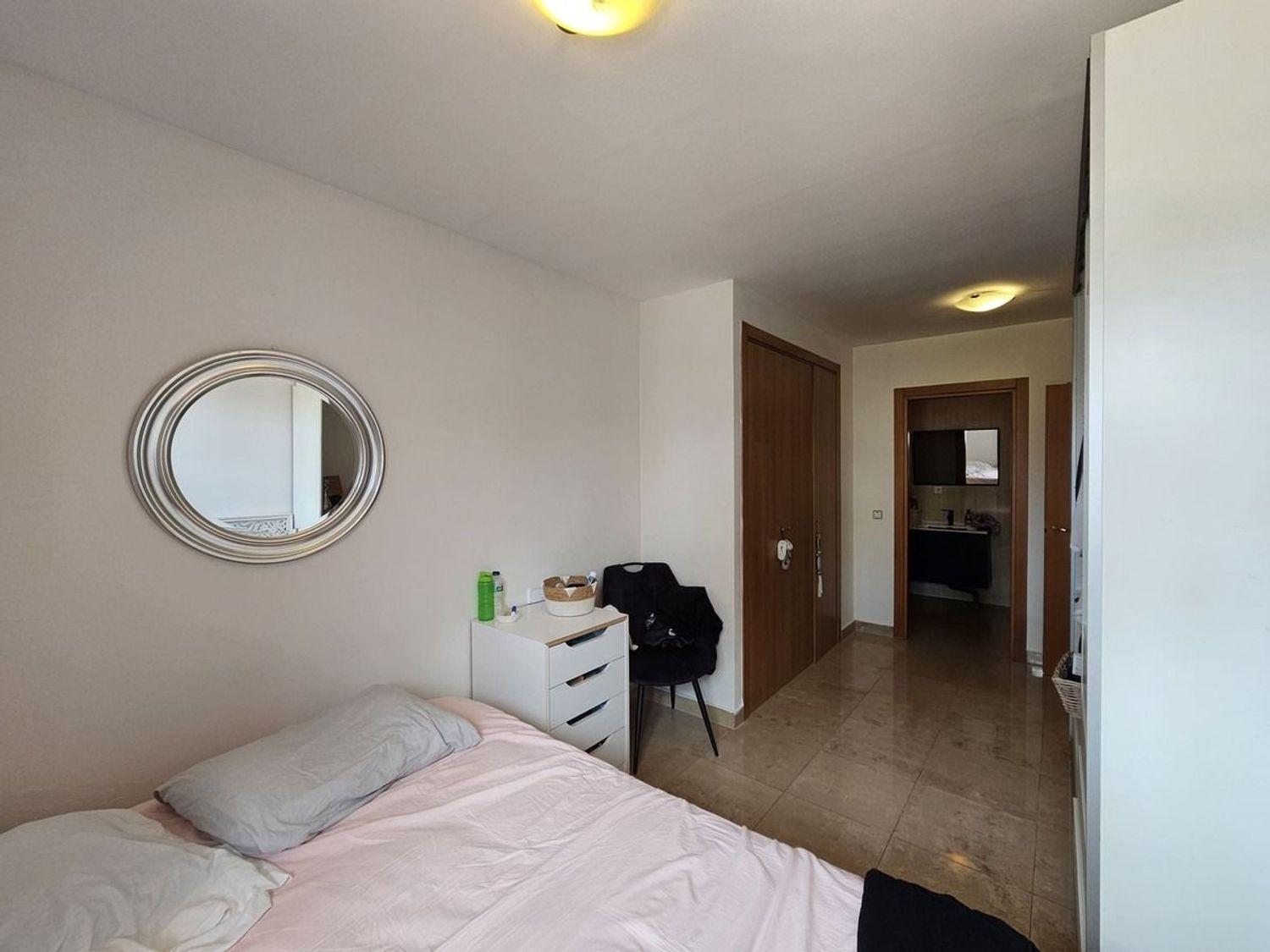 Flat for Sale in Manilva
