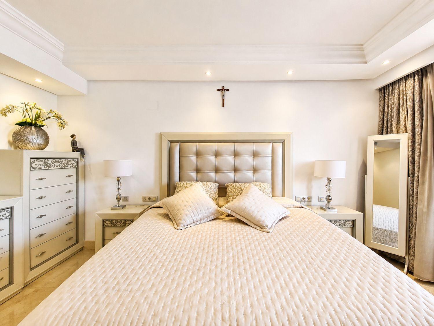 Flat for Sale in Estepona