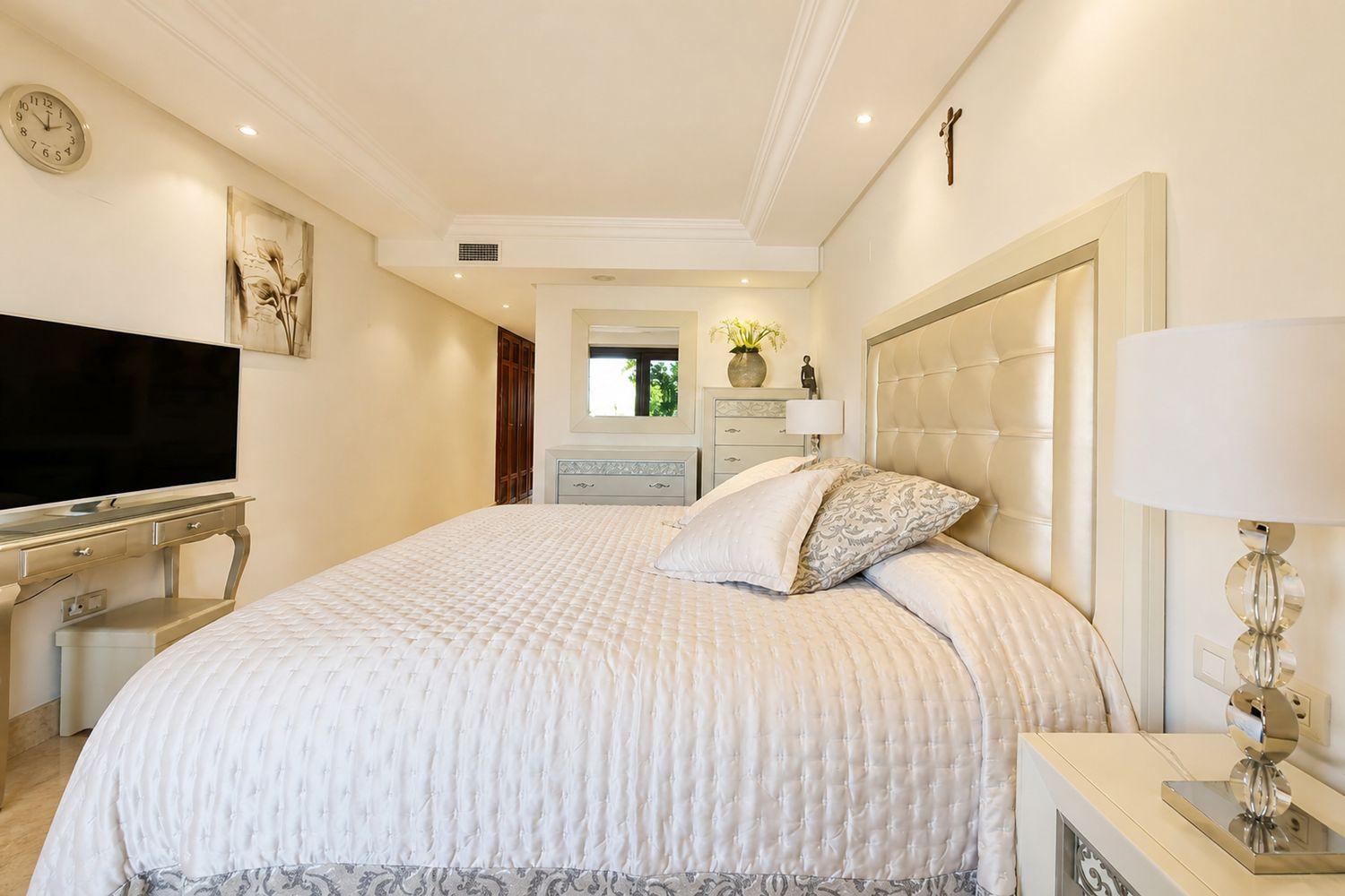 Flat for Sale in Estepona